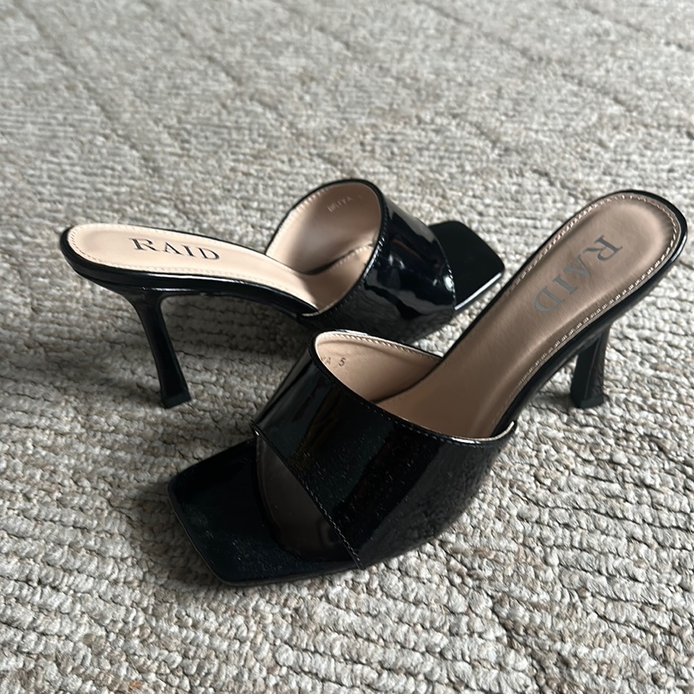 Black heels